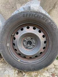 CERCHI CON PNEUMATICI 195/60/R15