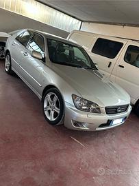 Lexus Is 200 Silver 78.000km