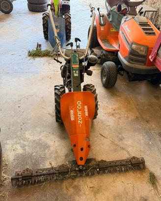 Motofalciatrice Barra falciante Goldoni 8 HP