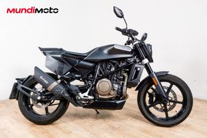 HUSQVARNA SVARTPILEN 701 - 2020