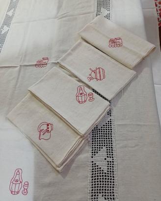 Tovaglia+ 4 canovacci fatta a mano