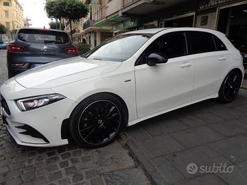 Mercedes-benz A 180 d Automatic Premium