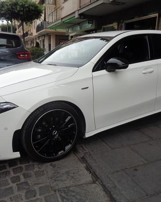 Mercedes-benz A 180 d Automatic Premium