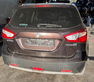 Vendiamo ricambi Suzuki s-cross sx4 anno2014