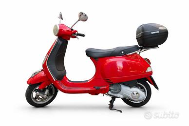PIAGGIO Vespa GTS 125 i.e. 2013 Rossa