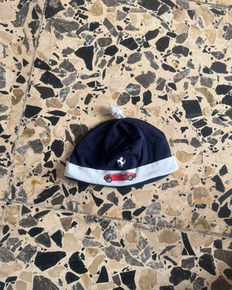 Cappellino ferrari