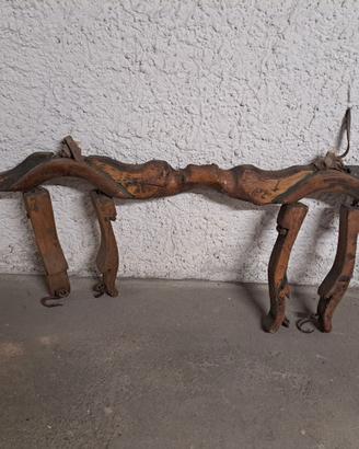 Giogo intarsiato in legno inizio 900