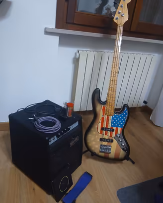 BASSO ELETTRICO 4 CORDE CON ACCESSORI 