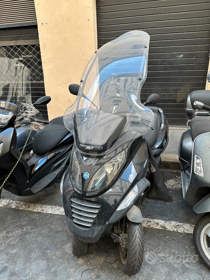 HOT Ruote Piaggio Mp3 250 Patente B Piaggio MP3 250 Usata In