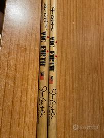 Vic Firth signature