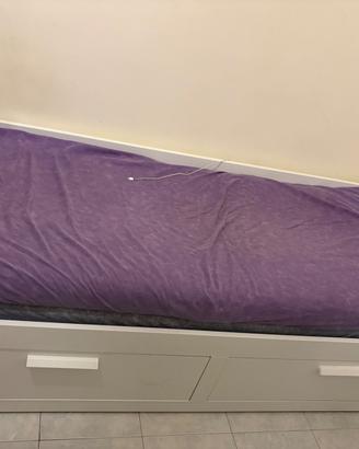 Letto singolo Ikea con letto estraibile e cassetti