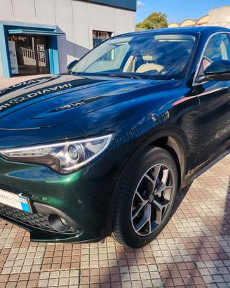 Alfa Romeo Stelvio 2.2 Turbodiesel 210 CV AT8 Q4 E