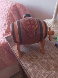 Piccola botte in legno