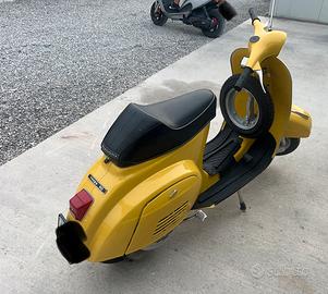 Vespa 50r