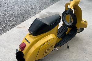 Vespa 50r