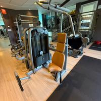 Vertical traction selectiin Technogym