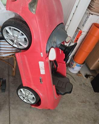 Auto elettrica monopattino e moto