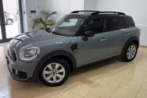 Mini Cooper D Countryman 2.0 Business Automatica