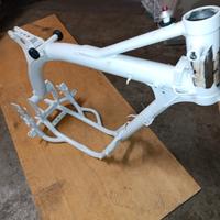 Husqvarna 570 anno  2000