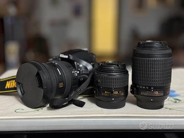 Nikon 5200 piu 3 obbiettivi