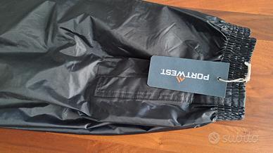 Pantaloni antipioggia