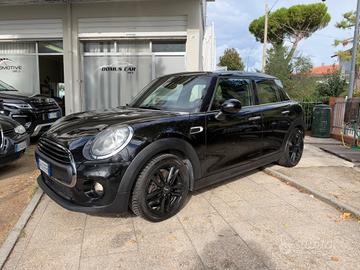 Mini 1.5 One D Hype 5 porte Neopatentati