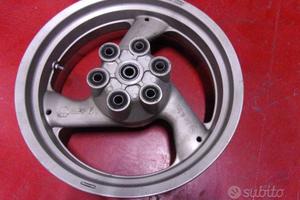 Ducati 600 750 supersport cerchio posteriore