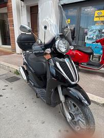 Piaggio Carnaby cruiser 300 i.e.