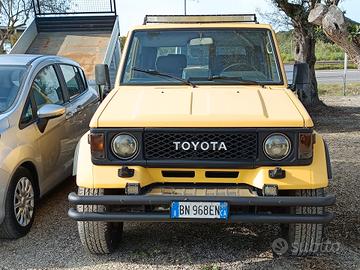 Toyota Land Cruiser 1989 4x4 - 2.4 td Lb automobil