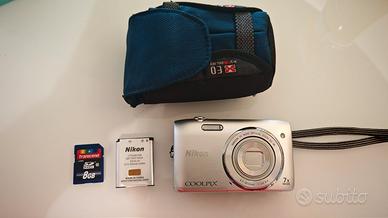 Nikon Coolpix S3500 Grigia
