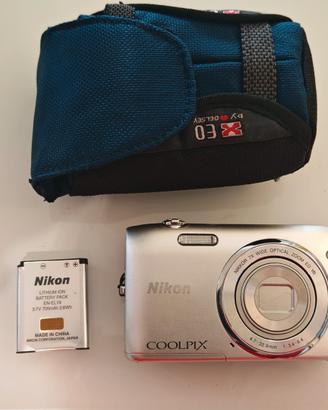 Nikon Coolpix S3500 Grigia
