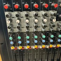 Mixer Soundcraft EPM6