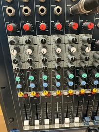 Mixer Soundcraft EPM6