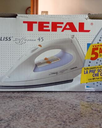 Ferro da stiro a vapore TEFAL