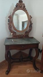 mobili di antiquariato