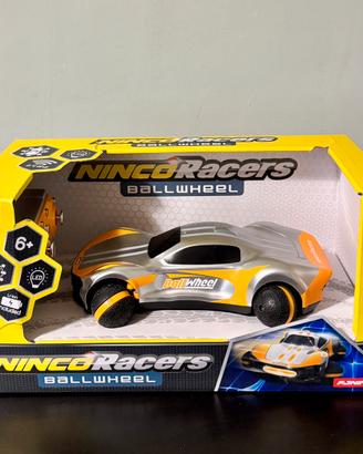 Auto Radiocomandata Ninco Racers Ballwheel 2.4GHz