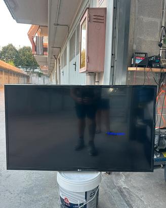 TV LG 43” LED Full HD – DVB-T2