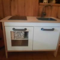 Cucinetta giocattolo per bambini