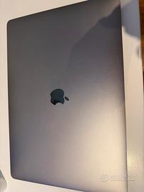 MacBook Pro 15” Touch Bar 2016 i7 16GB Space Gray