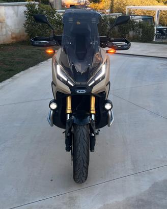 HONDA X-ADV 750 MY 22