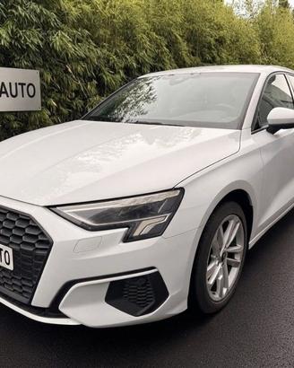 AUDI A3 SPB 30 TDI S tronic Business