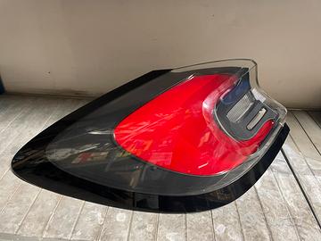 Fanale post sx ford puma