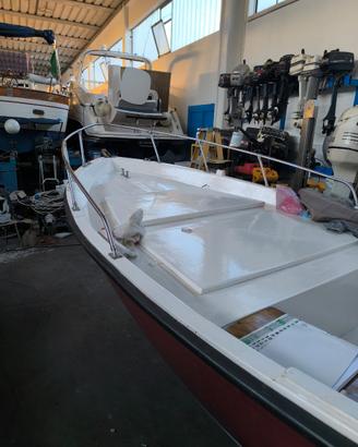 Gozzo con motore 8 cavalli