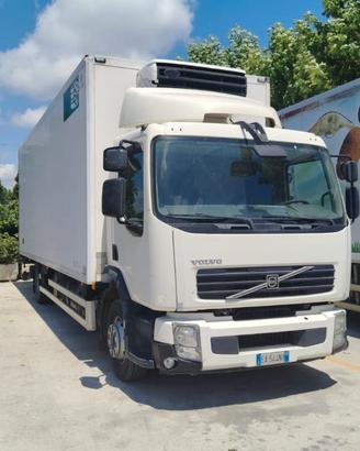 VOLVO FL260 anno 2010 (EURO 5) 18 epal