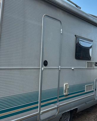 Camper Antonio 
