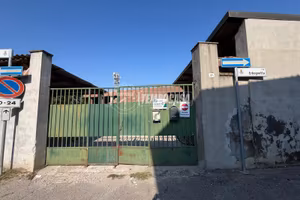 Casa indipendente a Sannazzaro de' Burgondi 6 loca