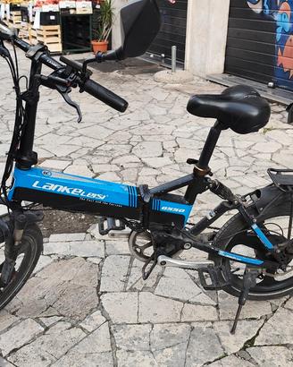 Bicicletta elettrica pieghevole  Lankeleisi G550
