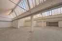 immobile-di-1297-m²-con-5-locali-a-misinto