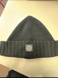 cappello stone island