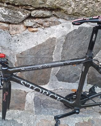 telaio in carbonio bicicletta Storck
